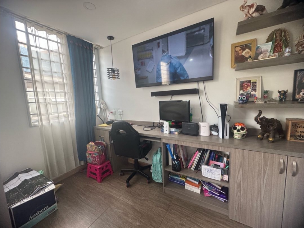 Apartamento en venta en Modelia, Bogotá · foto 10 de 18