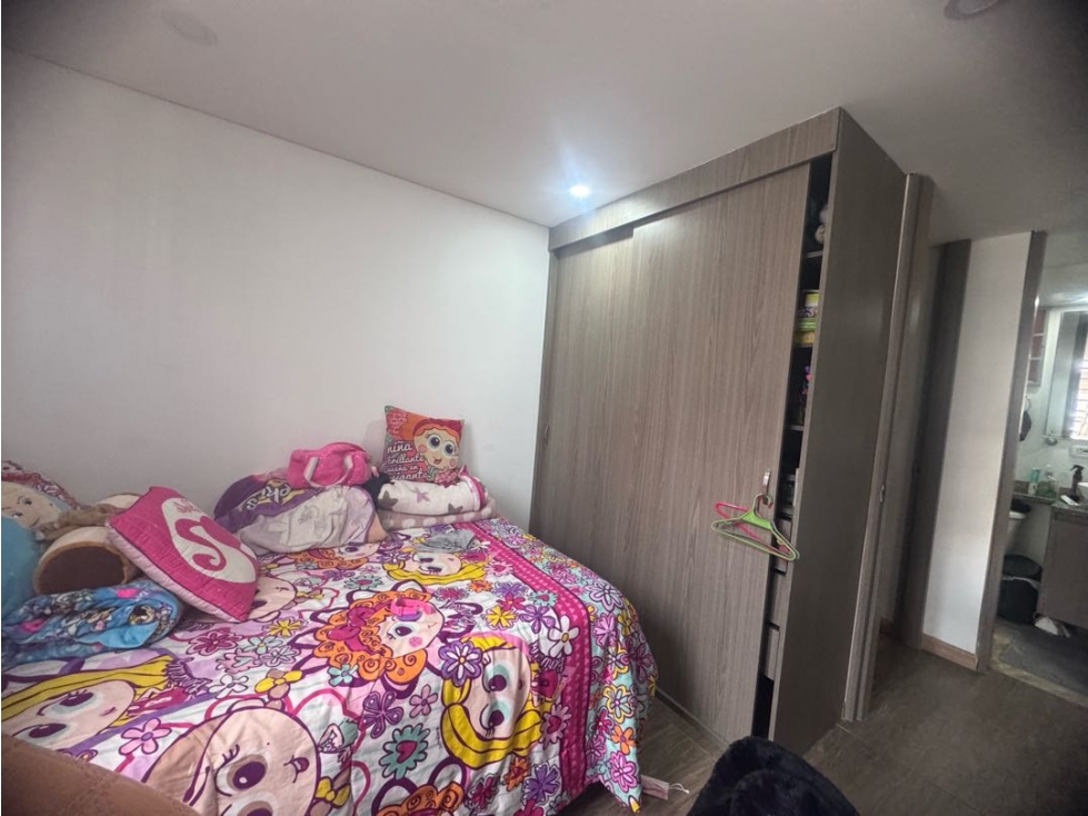 Apartamento en venta en Modelia, Bogotá · foto 14 de 18
