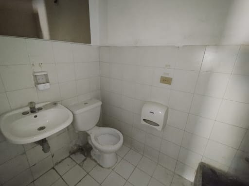 Local en arriendo en Laureles, Medellín, 47 m² · foto 5 de 7