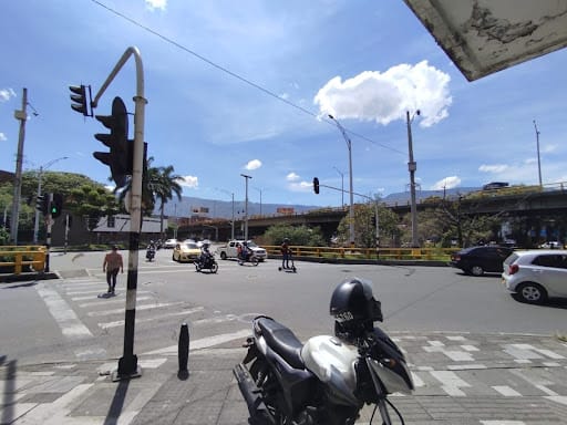 Local en arriendo en Laureles, Medellín, 47 m² · foto 7 de 7