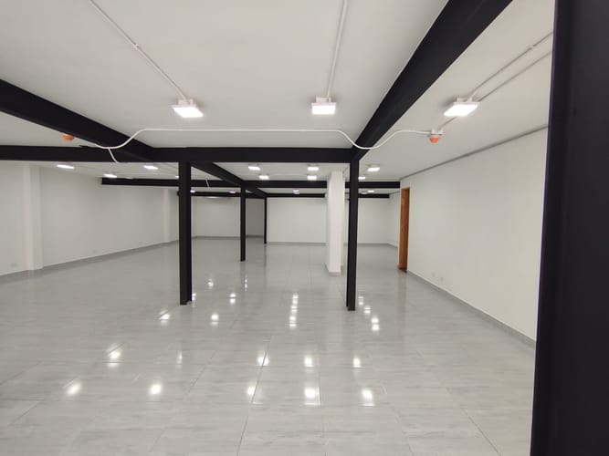 Local en arriendo en Laureles, Medellín, 200 m² · foto 11 de 20