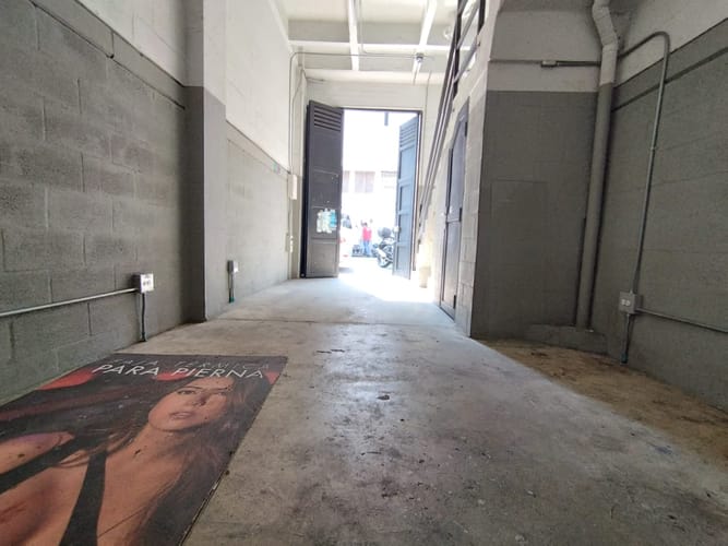 Bodega en arriendo en Trinidad, Medellín, 70 m² · foto 6 de 10