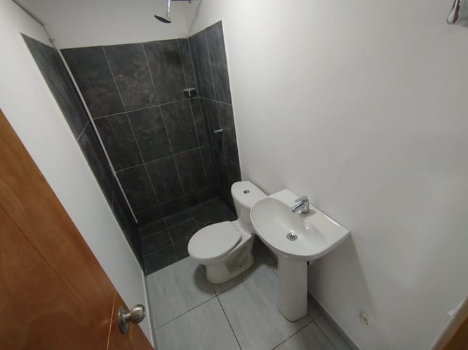 Local en arriendo en Laureles, Medellín, 200 m² · foto 14 de 20