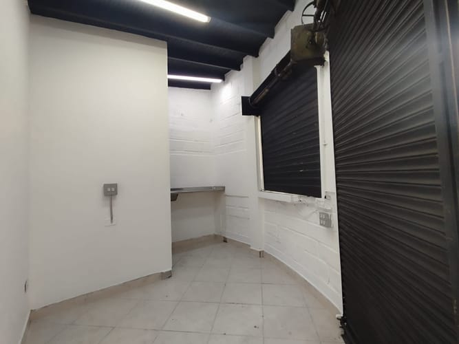 Local en arriendo en La Ceja, 12 m² · foto 5 de 12