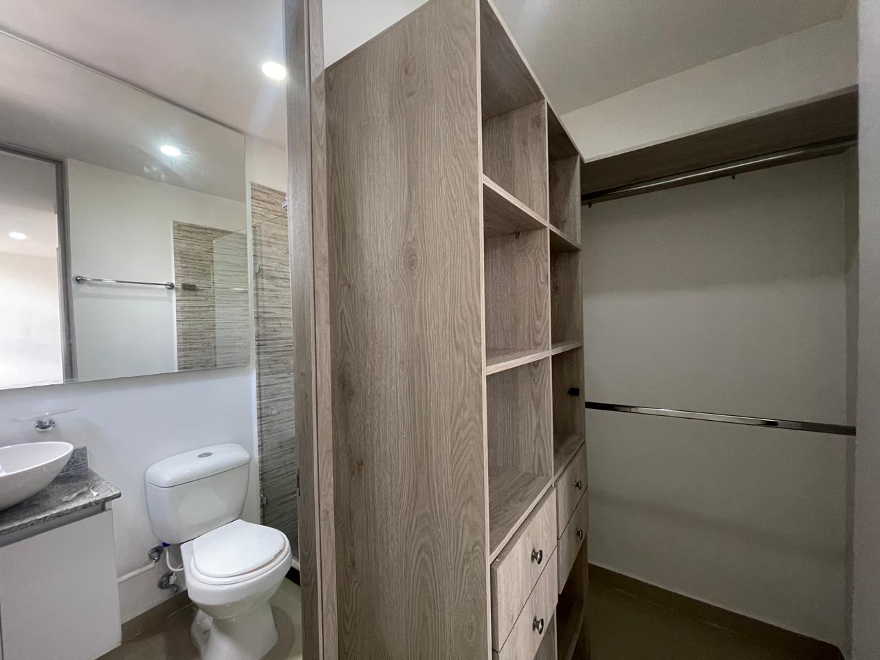 Apartamento en arriendo en Belén, Medellín · foto 11 de 19