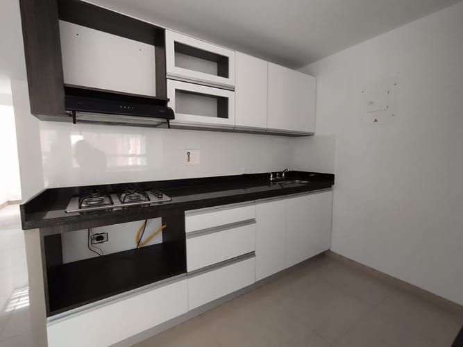Apartamento de 3 alcobas en arriendo en La Castellana, Medellín, 90 m² · foto 14 de 20