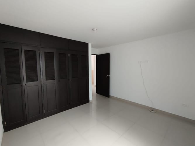 Apartamento de 3 alcobas en arriendo en La Castellana, Medellín, 90 m² · foto 17 de 20