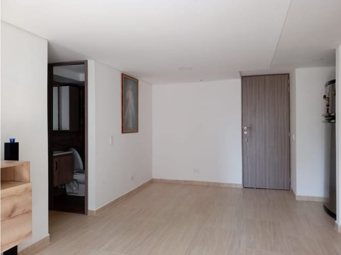 Apartamento de 3 alcobas en venta en La Doctora, Sabaneta, 65 m² · foto 2 de 6