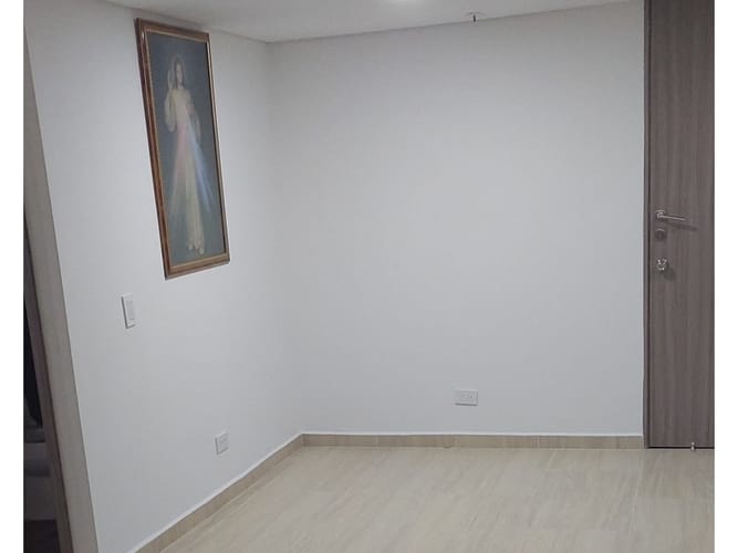 Apartamento de 3 alcobas en venta en La Doctora, Sabaneta, 65 m² · foto 6 de 6