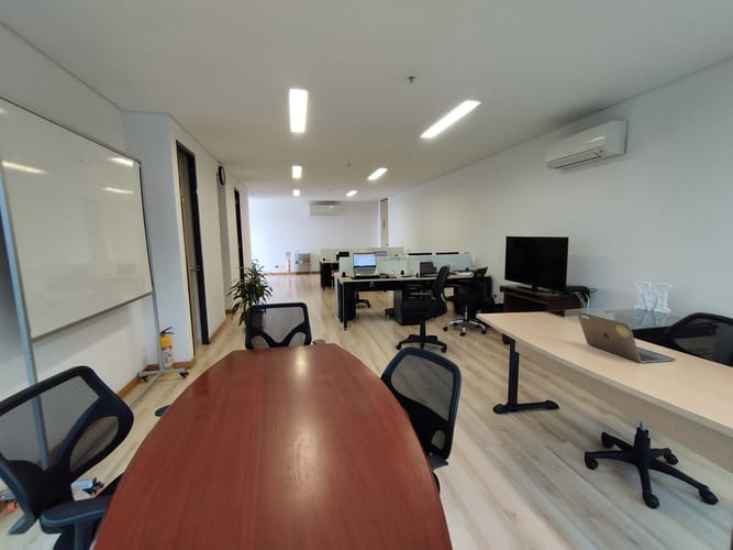 Oficina en arriendo en La Ceja, 83 m² · foto 2 de 12
