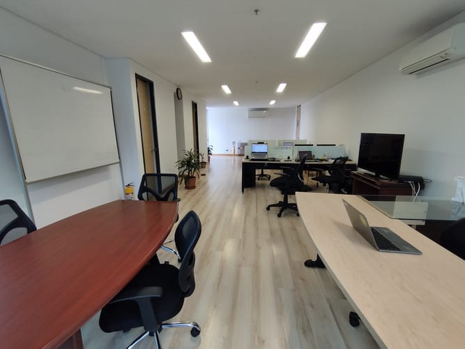 Oficina en arriendo en La Ceja, 83 m² · foto 4 de 12