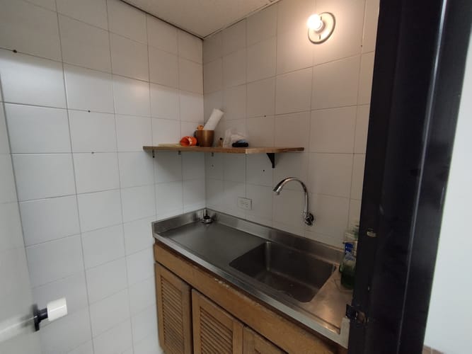 Oficina en arriendo en El Poblado, Medellín, 40 m² · foto 11 de 12