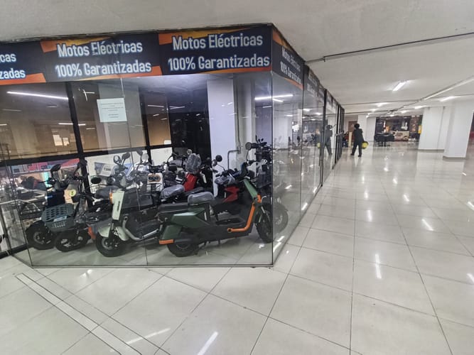 Local en arriendo en La Candelaria, Medellín, 40 m² · foto 4 de 8