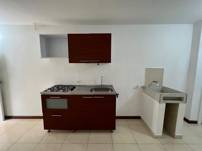 Oficina en arriendo en Conquistadores, Medellín, 40 m² · foto 9 de 16