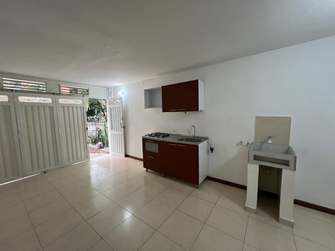 Oficina en arriendo en Conquistadores, Medellín, 40 m² · foto 10 de 16