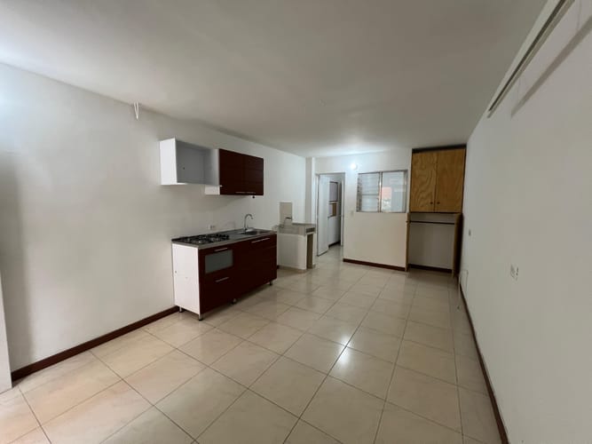 Oficina en arriendo en Conquistadores, Medellín, 40 m² · foto 13 de 16
