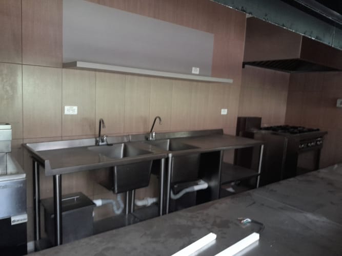 Local en arriendo en El Poblado, Envigado, 186 m² · foto 6 de 11