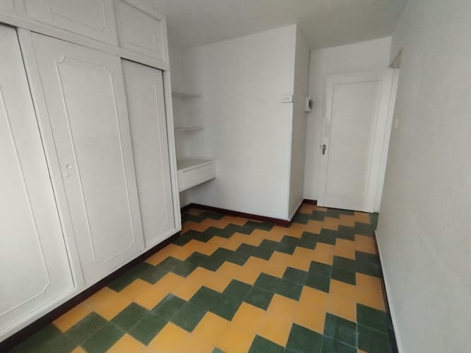 Apartamento de 3 alcobas en arriendo en Laureles, Medellín, 130 m² · foto 14 de 14