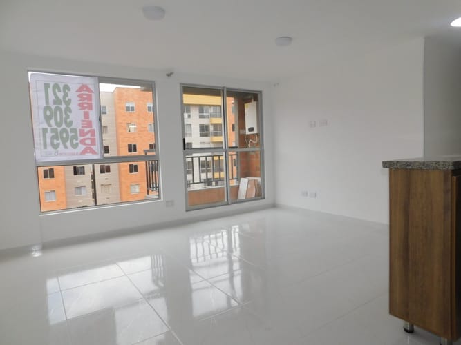 Apartamento de 3 alcobas en arriendo en La Prosperidad, Madrid, 63 m² · foto 2 de 24