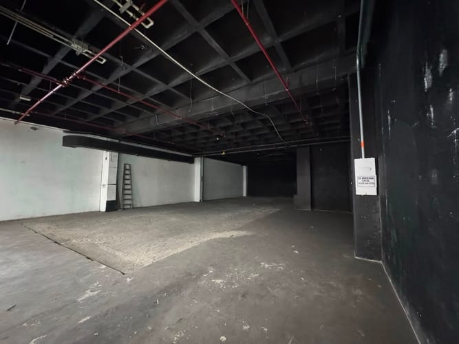 Local en arriendo en Suramérica, Itagüí, 342 m² · foto 7 de 8