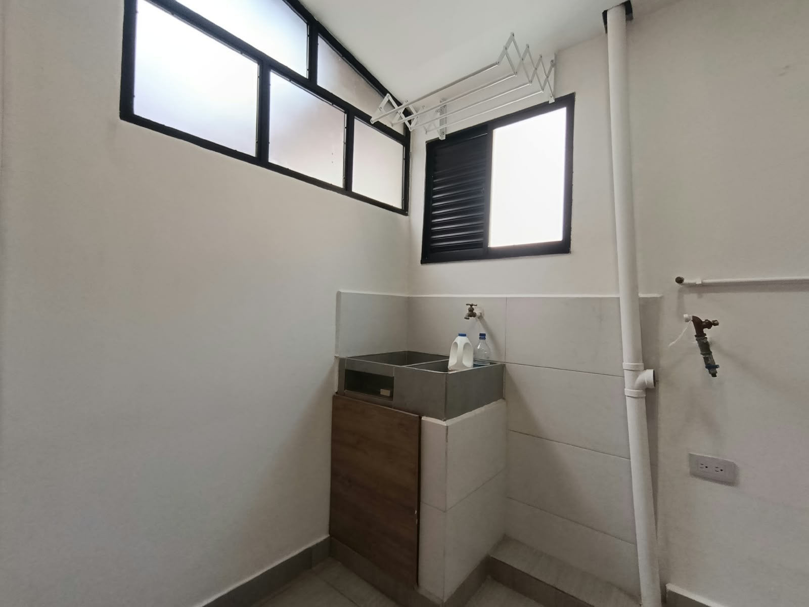 Apartamento en arriendo en La Ceja · foto 3 de 14