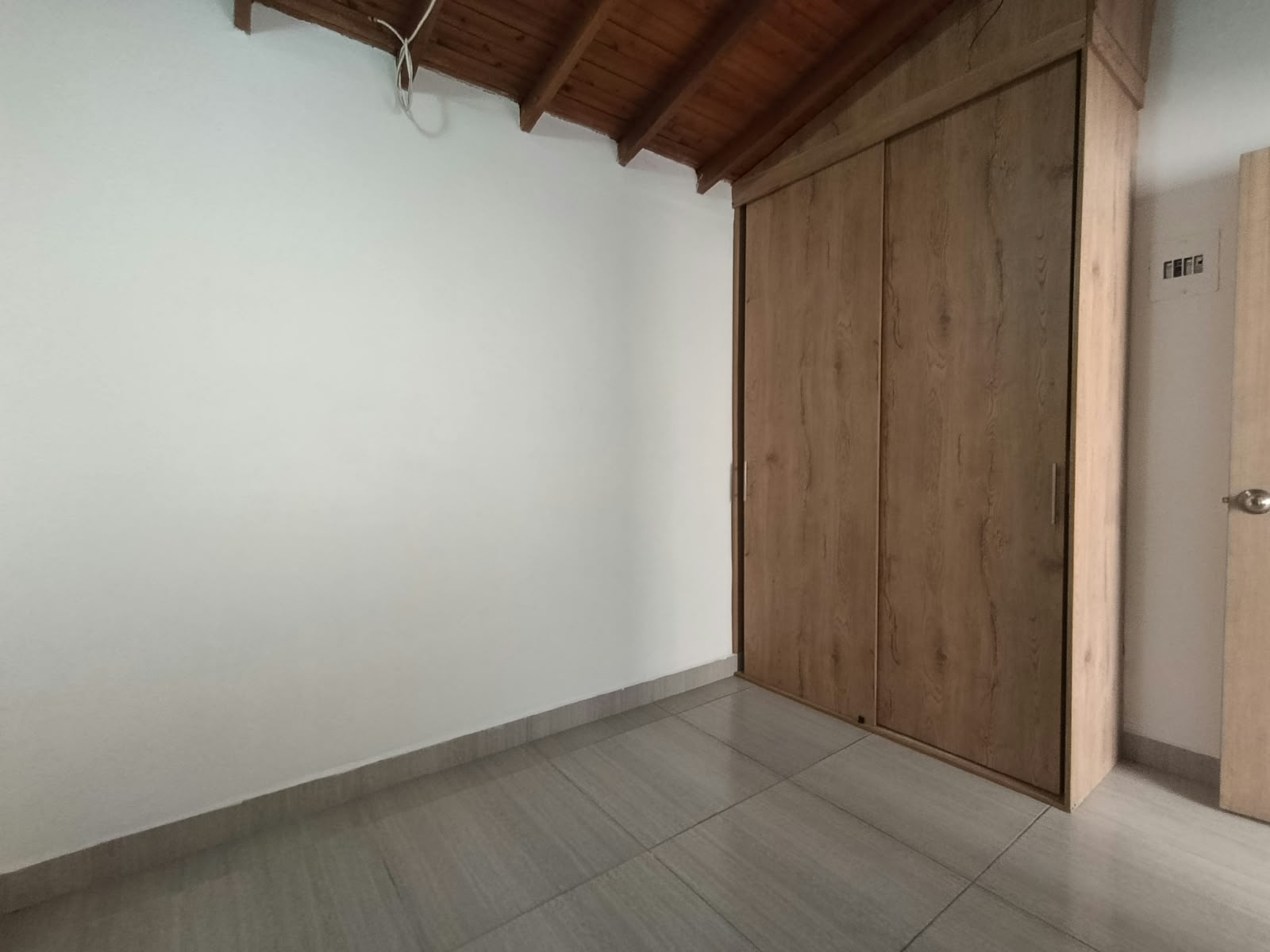 Apartamento en arriendo en La Ceja · foto 5 de 14