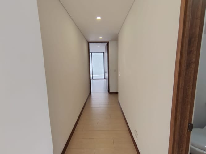 Apartamento de 3 alcobas en arriendo en Lorena, Medellín, 130 m² · foto 10 de 20