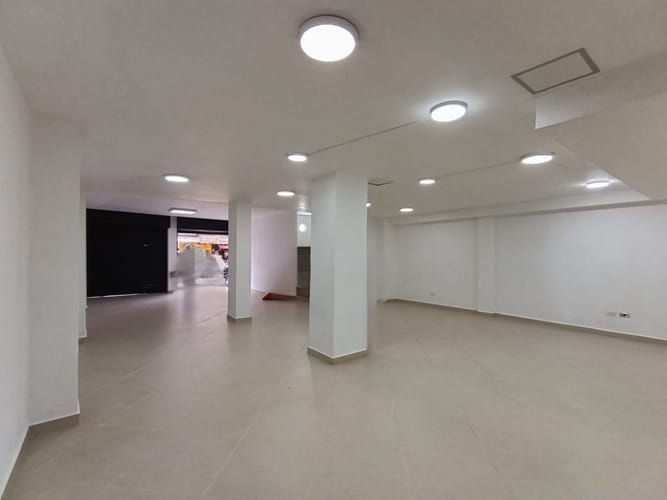 Local en arriendo en Mesa, Envigado, 110 m² · foto 2 de 12
