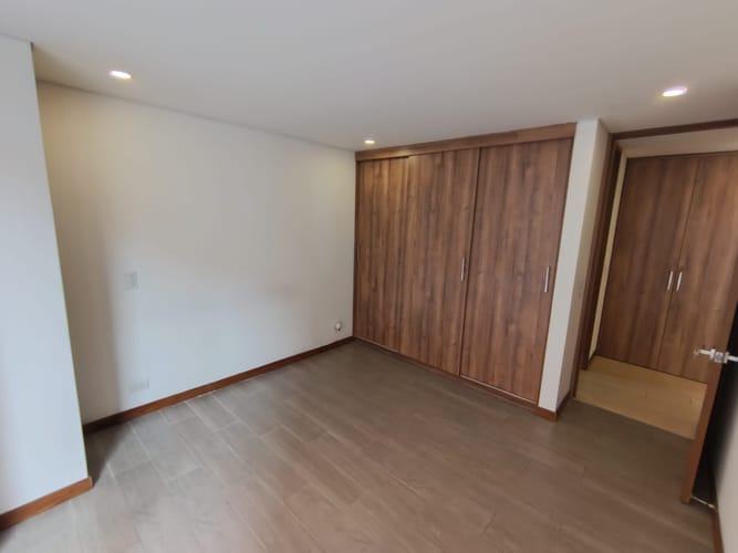 Apartamento de 3 alcobas en arriendo en Lorena, Medellín, 130 m² · foto 18 de 20