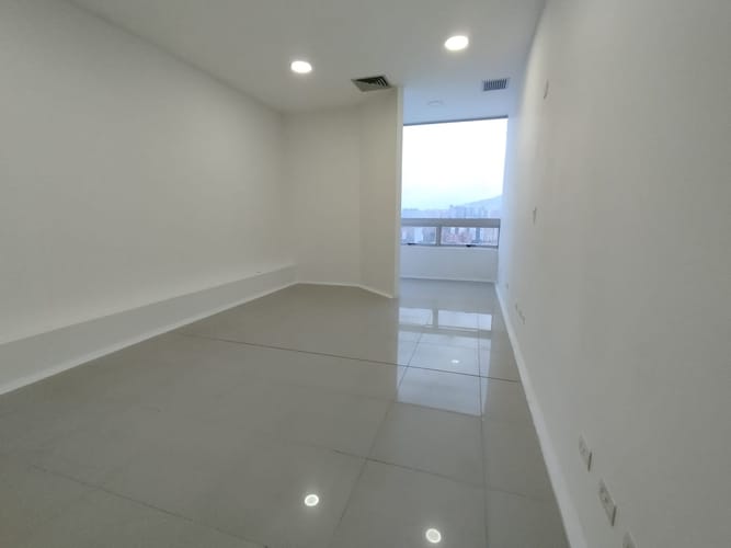 Oficina en arriendo en Belén, Medellín, 35 m² · foto 5 de 10