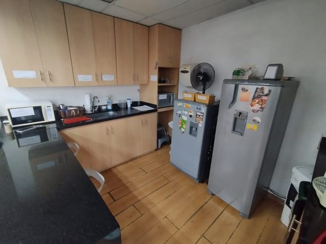 Oficina en arriendo en La Candelaria, Medellín, 200 m² · foto 8 de 15