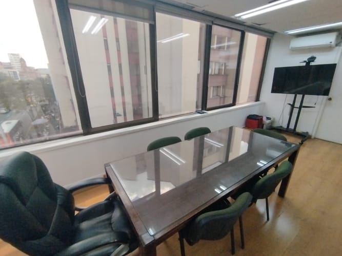 Oficina en arriendo en La Candelaria, Medellín, 200 m² · foto 12 de 15