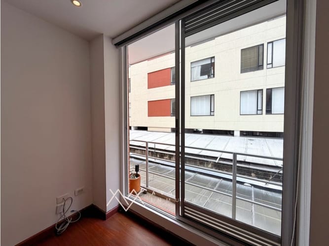 Apartaestudio en venta en Bella Suiza, Bogotá, 42 m² · foto 6 de 13