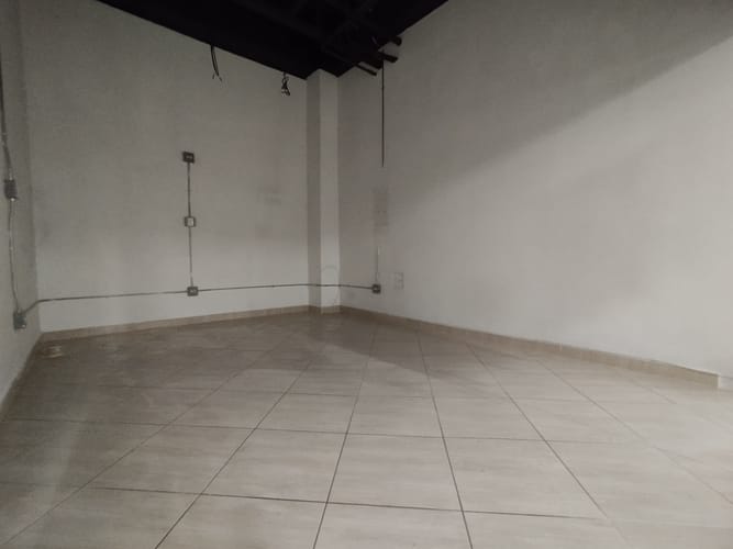 Local en arriendo en Suramérica, Itagüí, 21 m² · foto 6 de 6