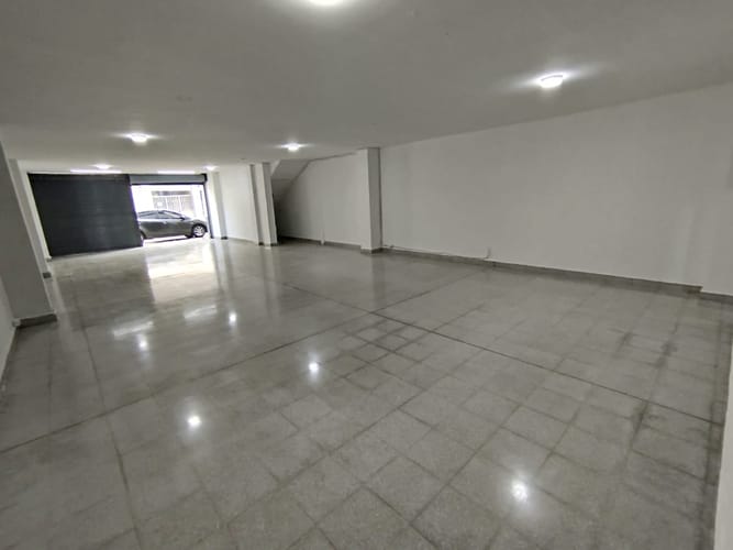 Bodega en arriendo en San Diego, Medellín, 140 m² · foto 7 de 10