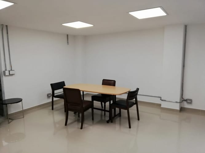 Oficina en arriendo en Suramericana, Medellín, 70 m² · foto 7 de 12
