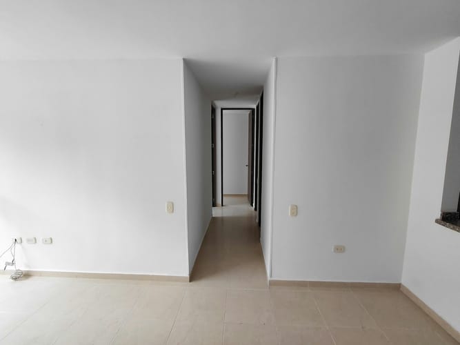 Apartamento de 3 alcobas en arriendo en La Fuente, Girón, 65 m² · foto 10 de 11