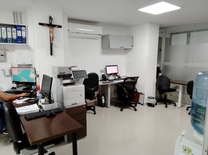 Oficina en arriendo en Suramericana, Medellín, 70 m² · foto 11 de 12