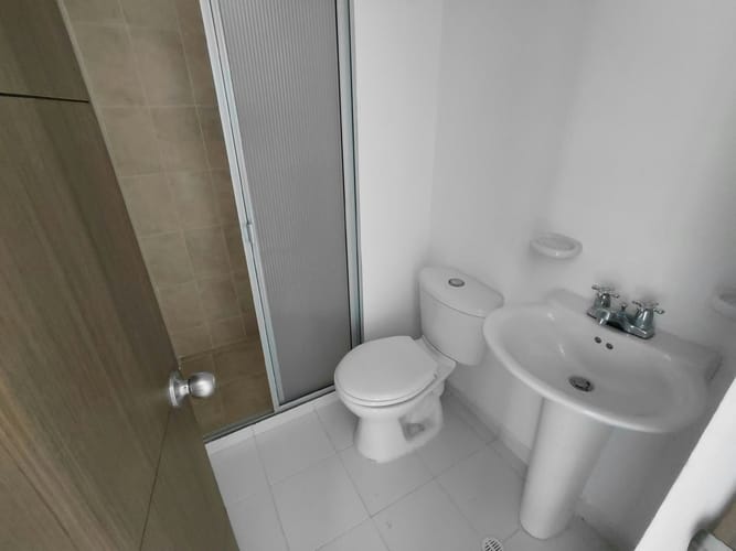 Apartamento de 3 alcobas en arriendo en La Fuente, Girón, 65 m² · foto 8 de 11
