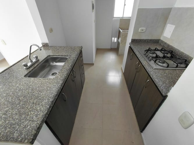 Apartamento de 3 alcobas en arriendo en La Fuente, Girón, 65 m² · foto 3 de 11