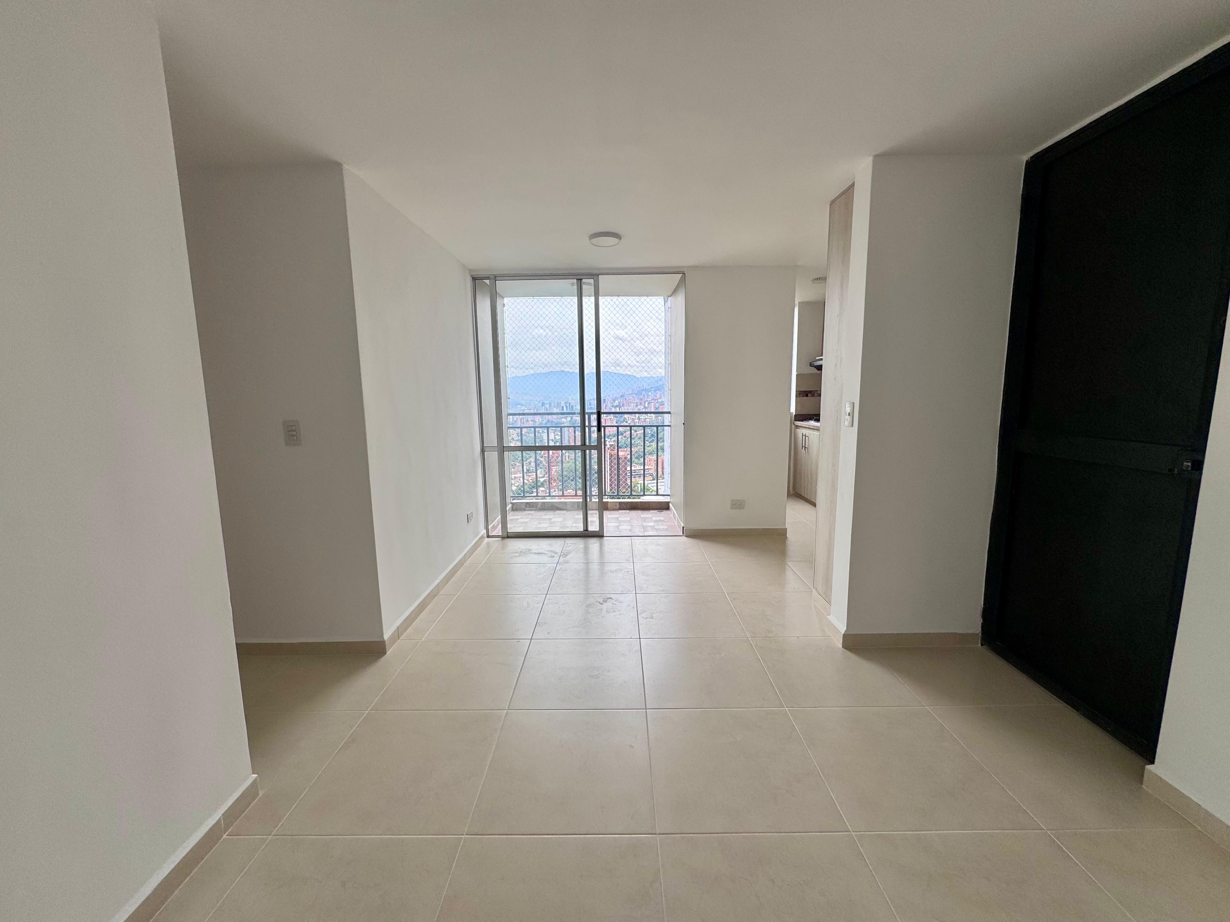 Apartamento en arriendo en La Ceja · foto 2 de 17