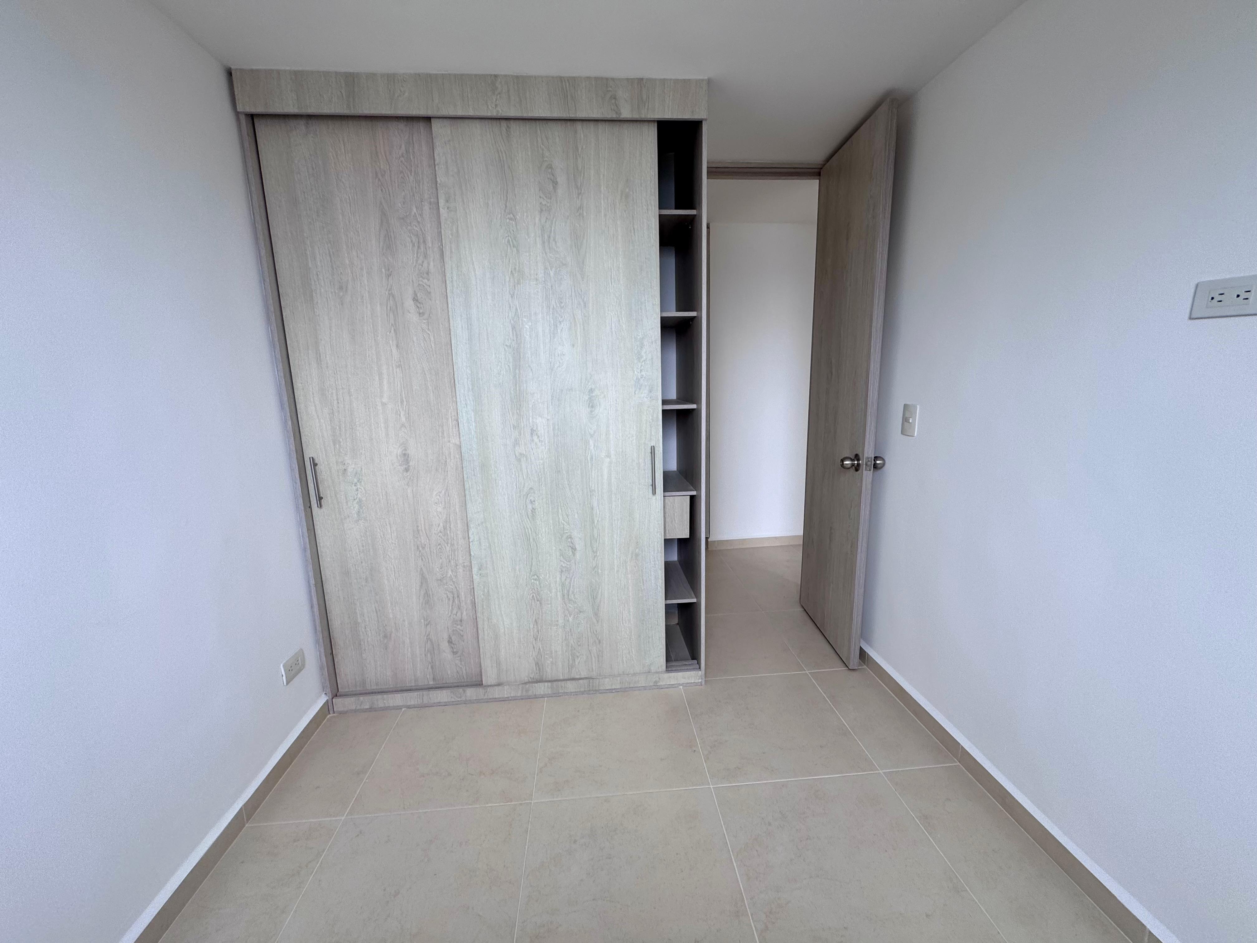 Apartamento en arriendo en La Ceja · foto 9 de 17