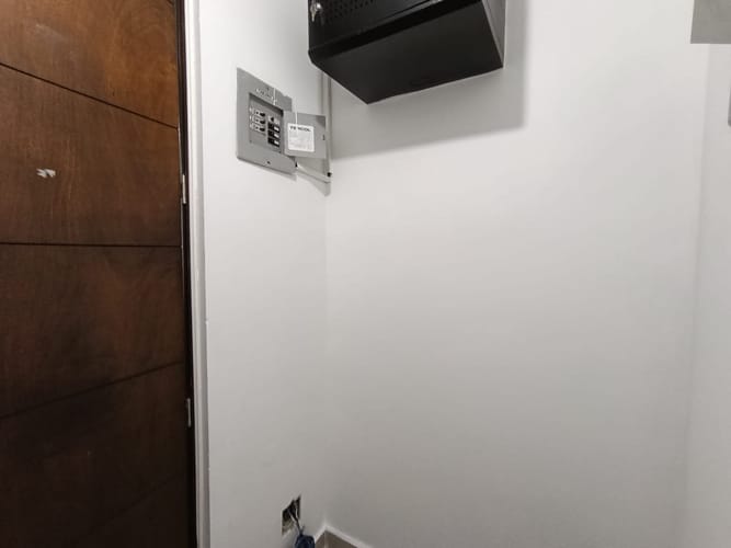 Oficina en arriendo en El Poblado, Medellín, 47 m² · foto 6 de 8