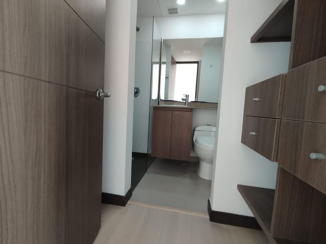 Apartamento de 2 alcobas en arriendo en Rionegro, 51 m² · foto 10 de 14