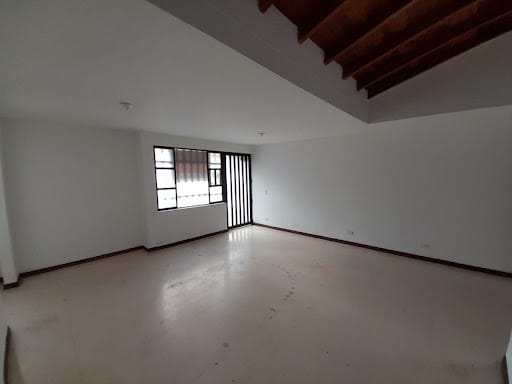 Oficina en arriendo en Conquistadores, Medellín, 35 m² · foto 5 de 10