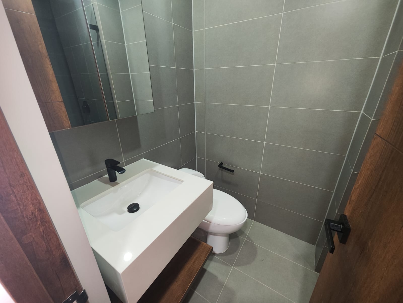 Apartaestudio en arriendo en San Diego, Medellín · foto 13 de 16