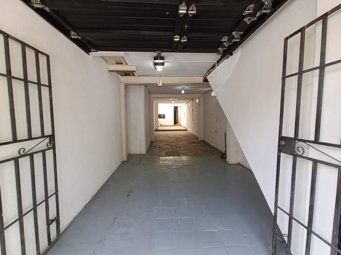 Bodega en arriendo en La Candelaria, Medellín, 70 m² · foto 4 de 14