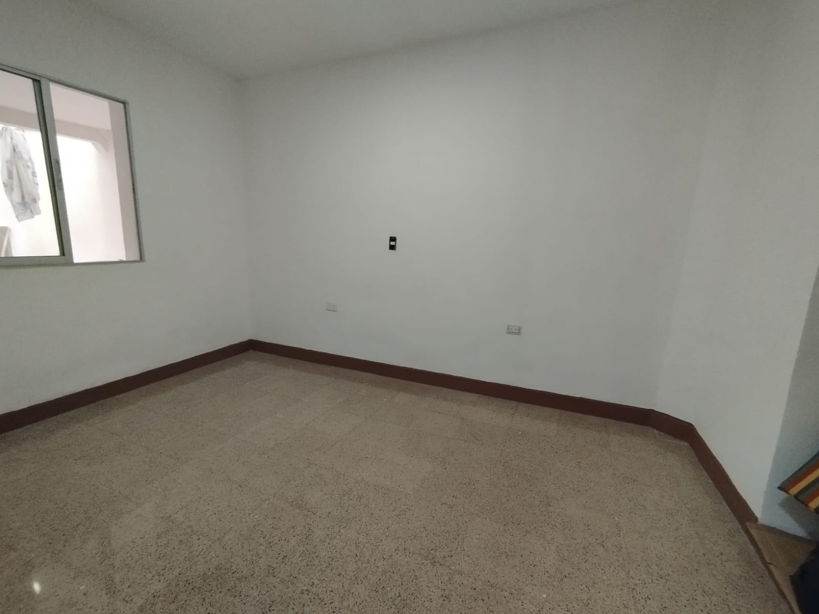 Casa en arriendo en La Castellana, Medellín · foto 4 de 11