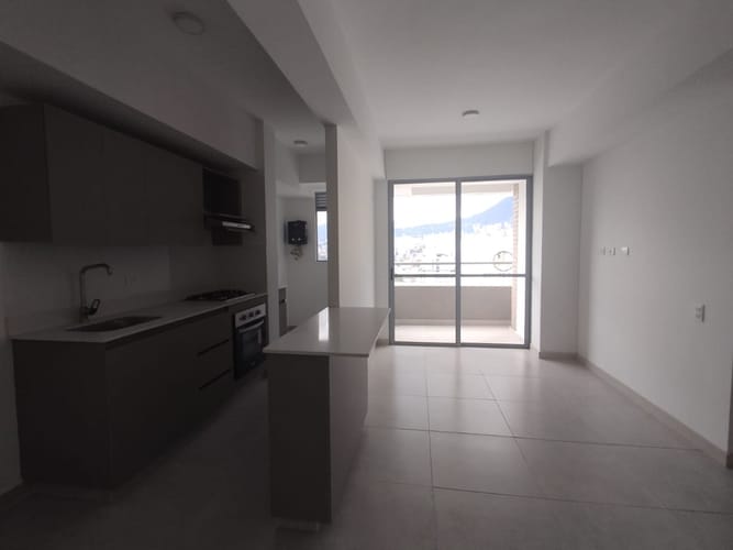 Apartamento de 3 alcobas en arriendo en Otraparte, Envigado, 72 m² · foto 3 de 12