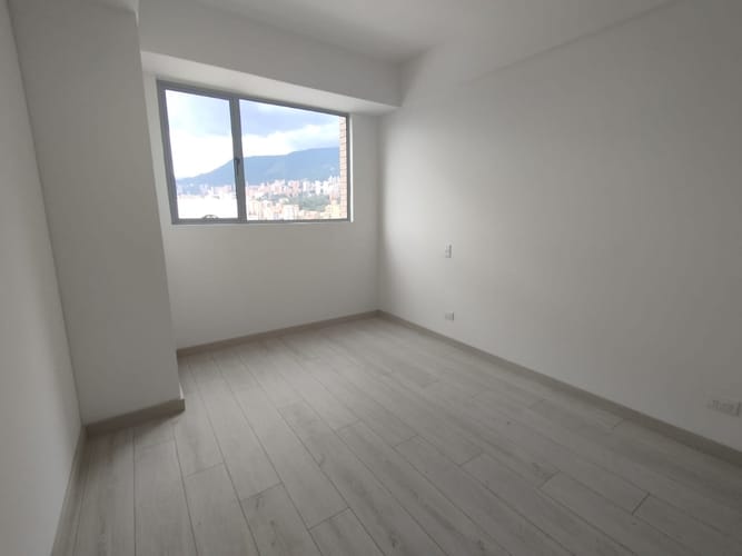Apartamento de 3 alcobas en arriendo en Otraparte, Envigado, 72 m² · foto 4 de 12